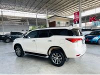 TOYOTA FORTUNER 2.4V 4WD ปี 2019 รูปที่ 2